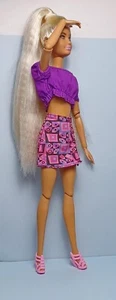 THE DOLL STATION-TOP HALTER PÚRPURA Y FALDA GEO MULTI ROSA PARA MUÑECA 11-1/2" - Imagen 1 de 3