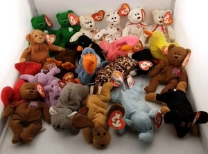 Lotto 22 Ty Teenie Beanie Babies tutti tranne uno con etichette - Foto 1 di 5