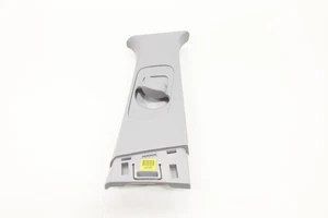 Hyundai Kona 2022 panel B moldura Rh 85840-j9000-ttx - Imagen 1 de 15