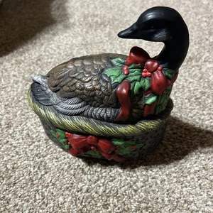 Keramik Urlaub Gans auf Nest bedeckt Schale mit Deckel - Bild 1 von 8