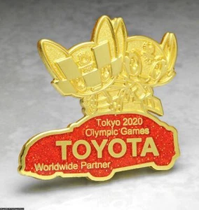 INSIGNIA PRENDEDORES OLÍMPICOS 2020 TOKIO 2021 MASCOTAS JAPONESAS TOYOTA AUTO PATROCINADOR - Imagen 1 de 1