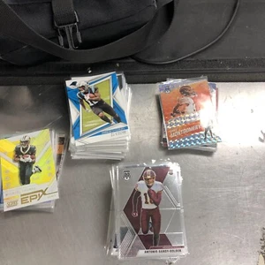 Huge Lot Football Cards Mosaic Parallels Rookies Stars In Pennysleeves - Picture 1 of 18