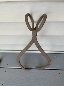 Antique Iron Ice Block Tongs - Picture 1 of 3