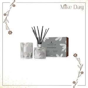 Thymes Frasier Fir Candle 5oz and Petite Diffuser 4oz Gift Set Brand New in Box - Picture 1 of 1