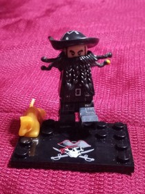 Lego Captain Blackbeard (poc007) Minifigures Pirates Of The Caribbean 4195/4192