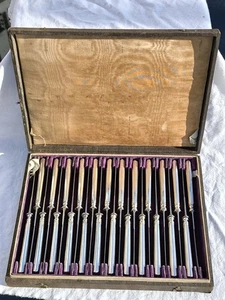 Altes Messerset CHRISTOFLE versilbert 24 Messer 1920er Jahre 12 mit Monogramm - Bild 1 von 18