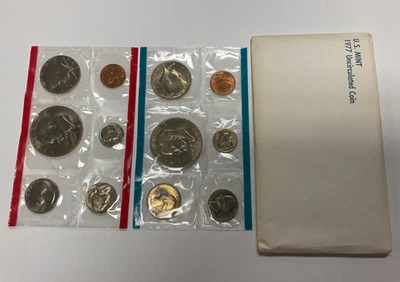 1977 US Mint Set (OGP) with  Eisenhower Dollar 12 coins P & D Sets! & Envelope! - Image 1 of 4