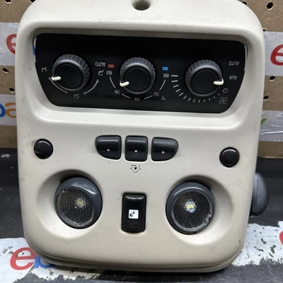 Chevrolet Tahoe 2006 consola superior luz domo Foto 1 de 4