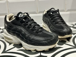 Nike Air Max 95 SE GS Unisex Kids Leather Trainers UK Size 5 EU 38 - Picture 1 of 14