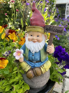 Large 29cm Welcome Garden Gnome - Picture 1 of 3