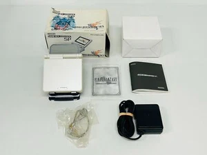 GAMEBOY ADVANCE SP Final Fantasy Tactics LIMITADO Nintendo con caja, software, cargador - Imagen 1 de 10