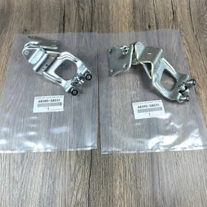 OEM Left&Right Sliding Door Hinge Assembly For Toyota Sienna 2004 2005 2006-2010 - Picture 1 of 2