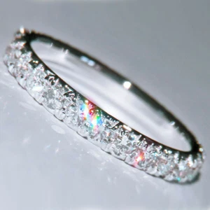 1,90 kt runder, im Labor hergestellter Moissanit-Ring voller Ewigkeit Bandring in Sterlingsilber - Bild 1 von 8