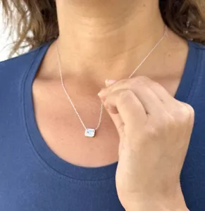 Set Ciondolo Moissanite Taglio Smeraldo E Lunetta Catena Oro Bianco Solido 14k 2,00ct - Foto 1 di 13