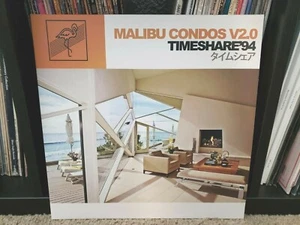 Malibu Condos v2.0 (LP) by Timeshare'94 (Clear w/ Gold Splatter) -New- Vaporwave - Imagen 1 de 3