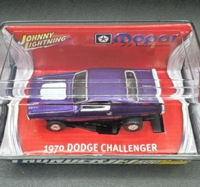 2005 Johnny lightning PURPLE 1970 DODGE CHARGER THUNDER JET 500 SLOT CAR Mopar - Image 1 of 4