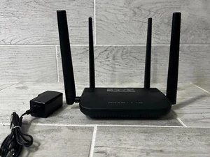 KING Wifi Extender KWM 1000 Wireless Router Range Extender for Campers & RV's - Photo 1/4