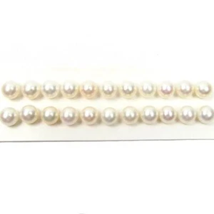 1 Pair 8-8.5mm AAA Round Half Drilled Cultured White Fresh Water Pearl - Picture 1 of 1
