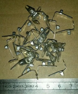30 Löthülsen Terminal Modellbau 90° abgewinkelt - Bild 1 von 3