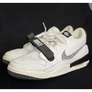 Nike Uomo Air Jordan Legacy 312 Taglia 12 Low Elephant Swoosh CD7069-110 - Foto 1 di 8