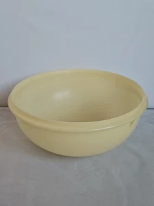 Tupperware Mixing Bowl Large Yellow 274-1  Vintage Kitchen Classic Bowl 26 Cups - Picture 1 of 7