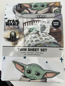 Star Wars Baby Yoda Powerful Child 3-Piece Kids Twin Sheet Set - White, New - Picture 1 of 1