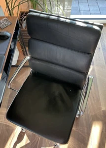 Vitra EA 219, Soft Pad,fast Wie Neu, leder, schwarz, schwarz,hohe lehne - Bild 1 von 4