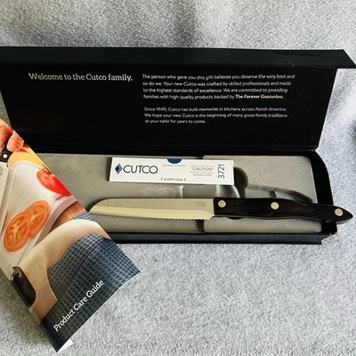 CUTCO Classic Handle 3721 Santoku Style Trimmer Knife With Box - Image 1 of 4