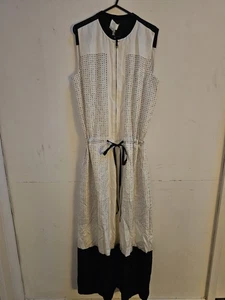Stunning Silk DKNY Dress UK Small White And Black Pattern Zip Front BNWT - Picture 1 of 7