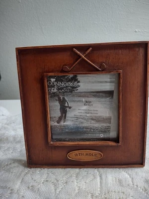 Connoisseur Picture  Frame 18th Hole Golf 4 x 4 Photo Size Picture Frame Golfing - Image 1 of 4