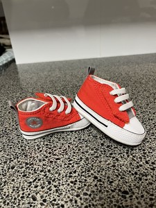 converse first walkers