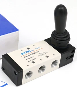 AIRTAC Manual Directional Valves Mechanical Valves 4H310-08 /4H31008 - Picture 1 of 1