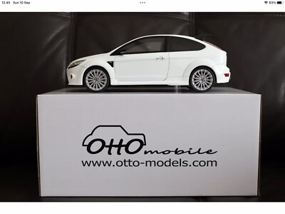 Ottomobile OT1067 - Ford Focus RS MK2 Bleu 2009 (1/18) NEUF