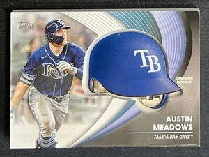 Casco de bateo 2022 Topps Serie 2 Austin Meadows reliquia #BH-AM - Imagen 1 de 2