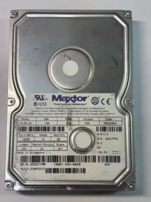 Maxtor 00057TMR 91361U3 13.0GB 5.4K RPM 512KB Cache ATA-66 3.5"HDD - Image 1 of 4