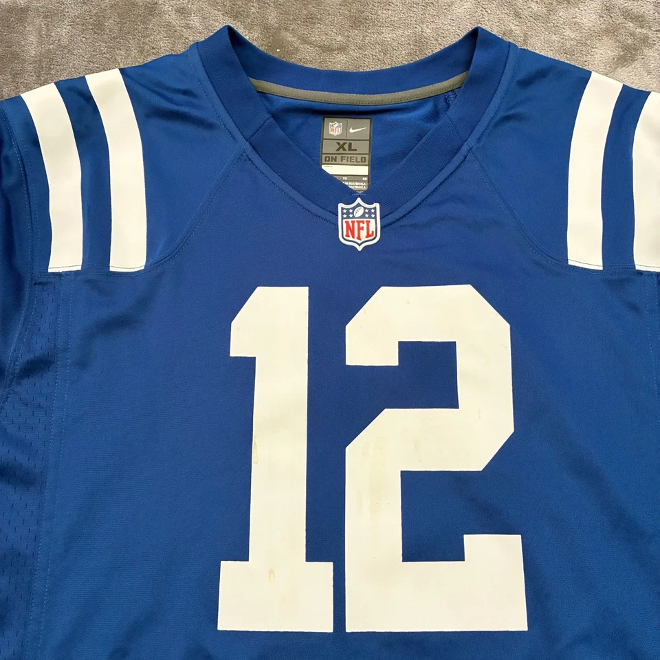 Camiseta masculina azul GG Nike Indianapolis Colts Andrew Luck 12 em campo NFL futebol - Imagem 1 de 4
