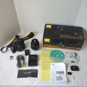 Nikon D3200 24.2MP DSLR Camera - Black (VR Kit w/ DX AF-S 18-55mm Lens) - Picture 1 of 18