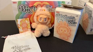 Authentischer Pop Mart LABUBU Big Into Energy HAPPINESS Vinyl Plüsch Anhänger - NEU - Bild 1 von 3