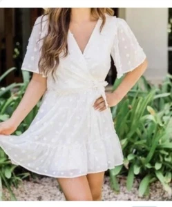 Pink Lily Boutique Swiss Dot Faux Wrap Dress White Workmen’s Size Small - Picture 1 of 10