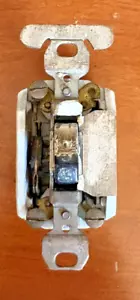 Toggle Light Switch #G E 1690~Early 1900s Antique Ceramic Base & Brass ~It Works - Picture 1 of 11