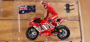 Minichamps 1/12 Casey Stoner 2007 Ducati GP7 With Figure Limited Ed Full Sponsor - Foto 1 di 12