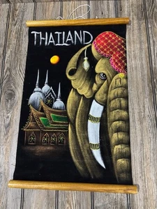 Elefante Thailandia rotolo da parete in velluto nero dipinto a mano luminoso da appendere - Foto 1 di 5