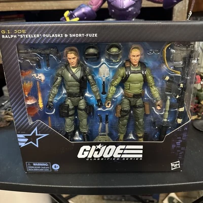 GI Joe Serie Clasificada Ralph Steeler Pulaski y Short-Fuze #181 Nuevo En Mano Foto 1 de 4