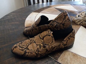 Zara Trafaluc braune Damen-Loafer mit Schlangenmuster US 9 Reptil-Flats - Bild 1 von 5