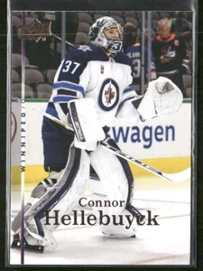 2022-23 Upper Deck Extended Series - 2007-08  #T-73 Connor Hellebuyck - Picture 1 of 2
