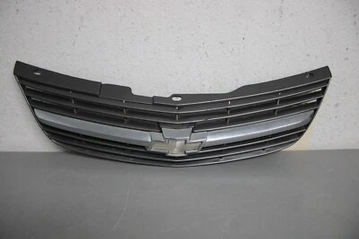 2000 2001 2002 2003 2004 2005 CHEVROLET IMPALA FRONT UPPER GRILLE OEM Foto 1 de 4