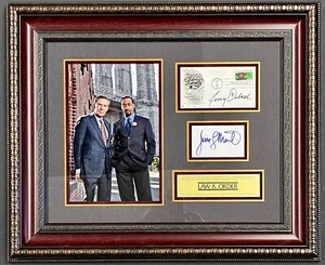 Espositore Jerry Orbach/Jesse Martin (Legge e Ordine) taglio firmato personalizzato con cornice - JSA - Foto 1 di 6