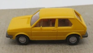 WIKING HO 1/87 VW VOLKSWAGEN GOLF 1 YELLOW NO BOX - Picture 1 of 6
