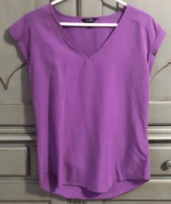 Top de vestir para mujer semi-gamuza Feeling Express púrpura (talla pequeña) excelente estado Foto 1 de 3
