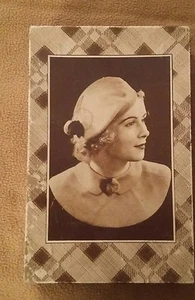 VINTAGE SCARF BOX  - Picture 1 of 5